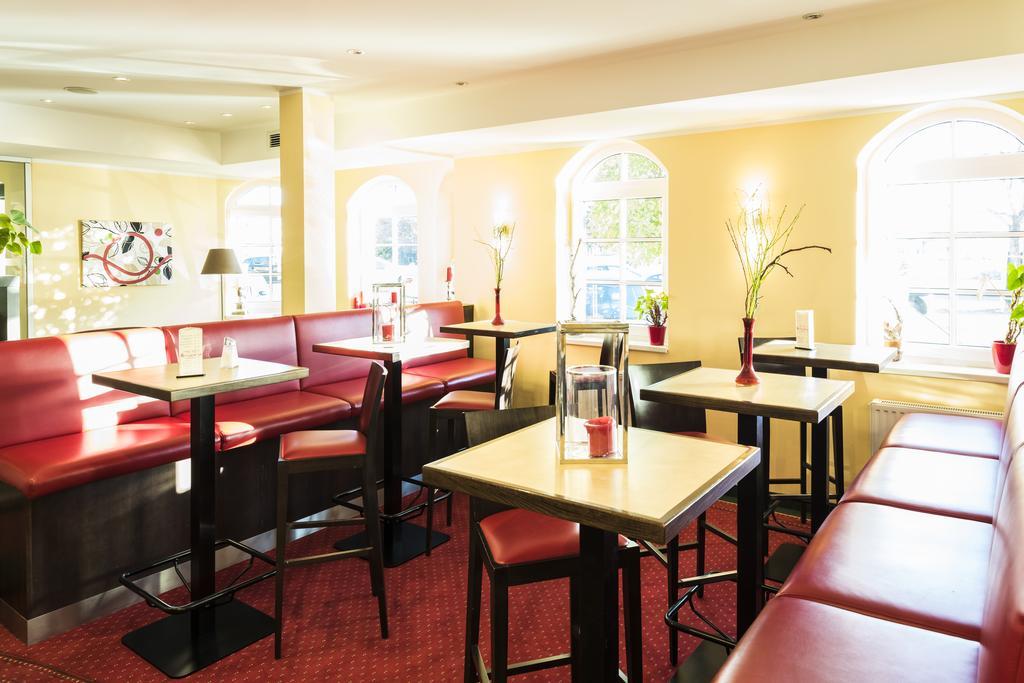 Hotel Karl-Wirt 페르흐톨즈도르프 외부 사진